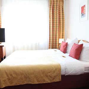 Kamer met een King Size Bed