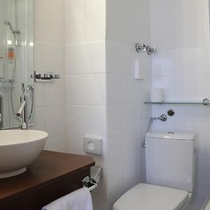 Uitgebreide Kamer met een King Size Bed